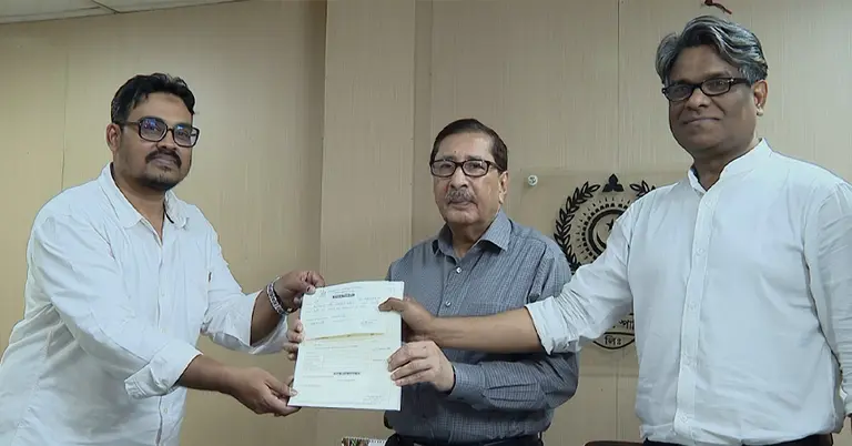 মোহামেডানে ক্লাব ফরম সংগ্রহ করছেন প্রার্থীরা